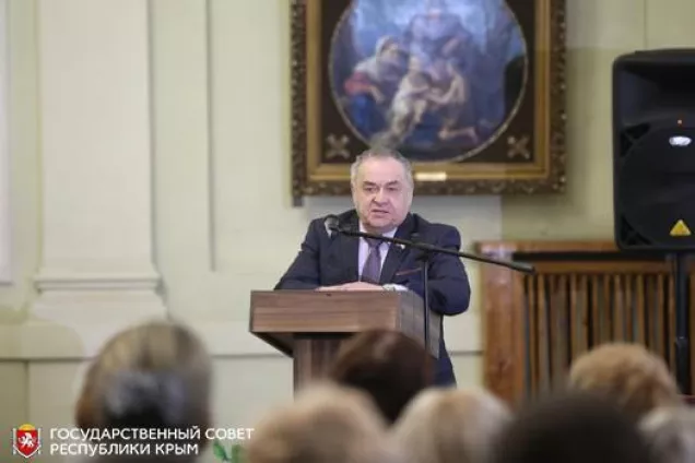 Ефим Фикс принял участие в праздновании юбилея Государственного архива Республики Крым