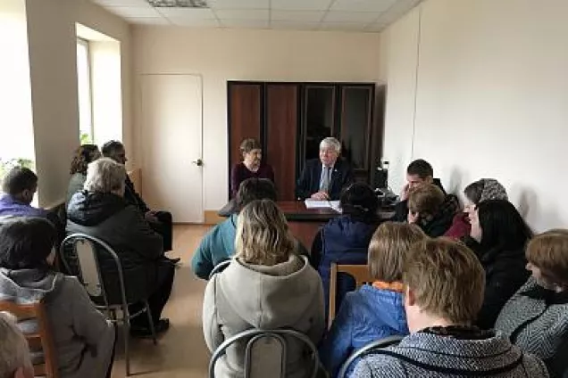 Вячеслав Василенко поможет детскому саду и Дому культуры