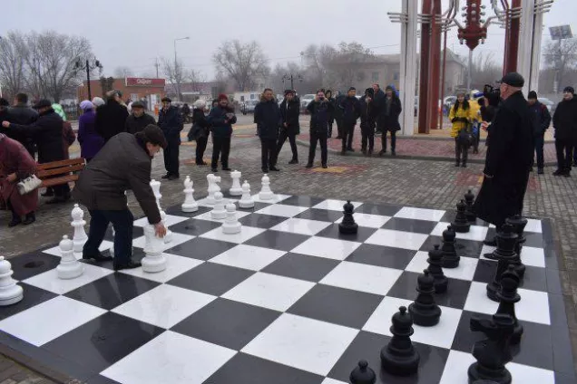 
Главная площадь села Приютное открыта после реконструкции