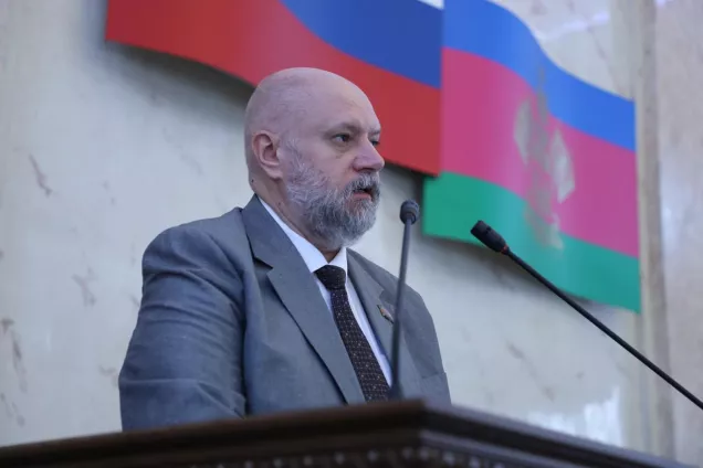 Сессия ЗСК утвердила членов Общественной палаты