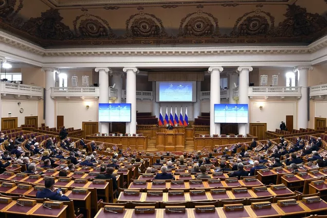 Председатель донского парламента Александр ИЩЕНКО прокомментировал выступление Президента на Совете законодателей РФ