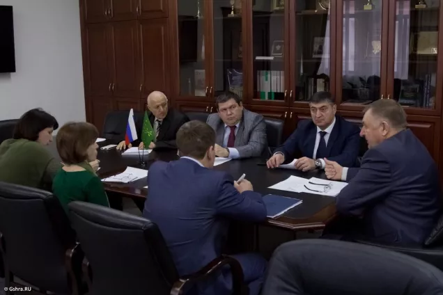 По обращениям граждан