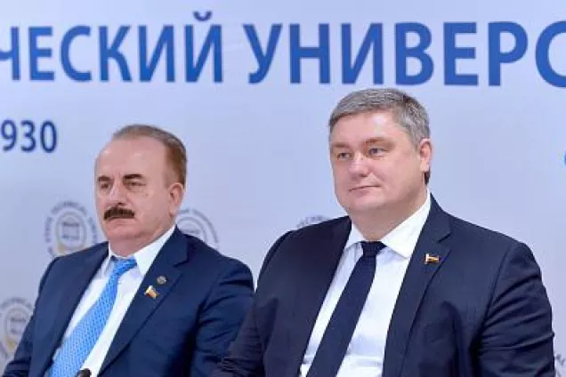 Игорь Бураков: «Внедрение цифровых технологий происходит в интересах и для блага людей»