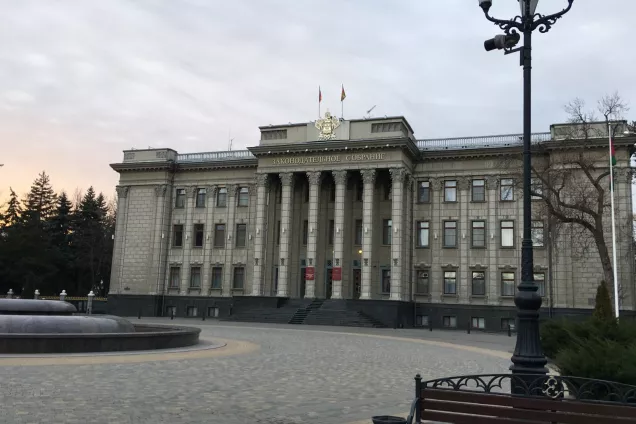 Законодатели Кубани поддержали федеральный законопроект по использованию электронного документооборота в сфере трудовых отношений