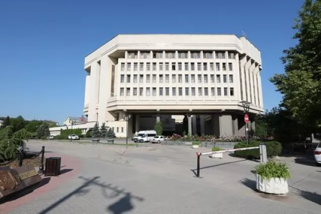 Госсовет Крыма инициирует расширение перечня отраслей российской экономики, пострадавших из-за пандемии коронавируса