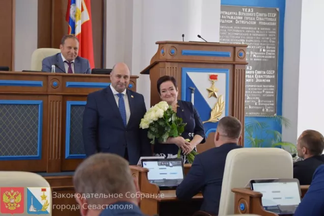 Представлять парламент Севастополя в Совете Федерации будет Лариса Мельник