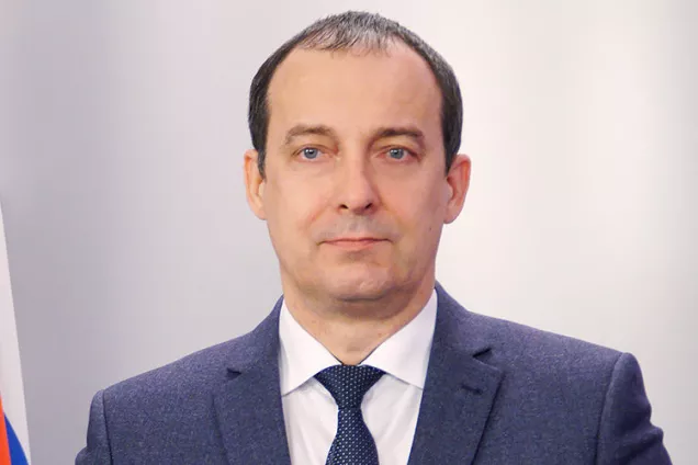 Ю.Бурлачко. Пусть чувство долга, глубокое понимание личной ответственности за порученное дело и  впредь помогают вам в вашей нелёгкой службе.