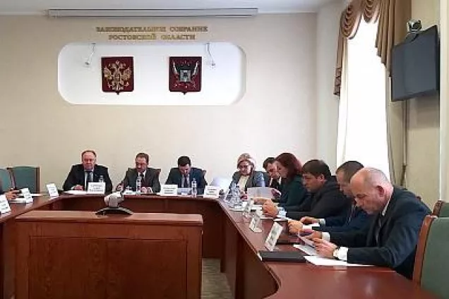 Андрей Харченко принял участие в заседании межведомственной комиссии по финансовому оздоровлению предприятий и организаций Ростовской области