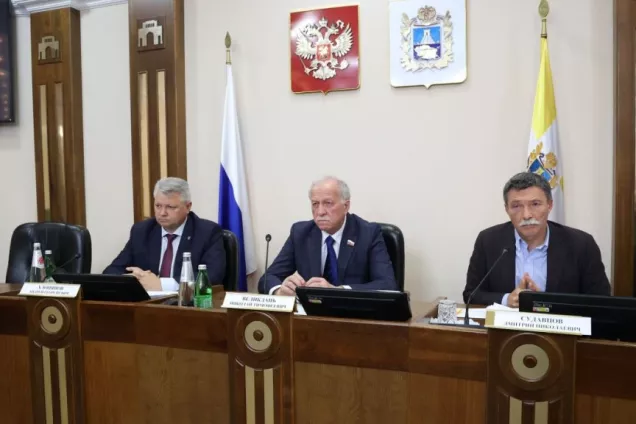 Депутаты Думы Ставрополья и власти региона  обсудили корректировки законопроекта о бюджете края
