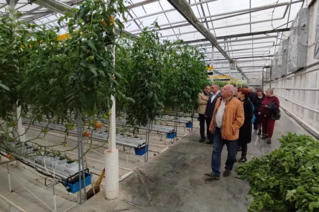 Парламентарии Севастополя посетили предприятие агропромышленного комплекса