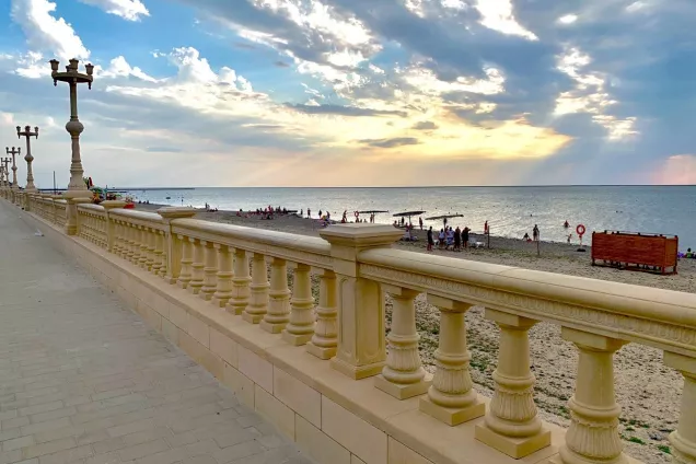 Юрий Бурлачко.Туристский потенциал Азова весьма высок и имеет значительные перспективы