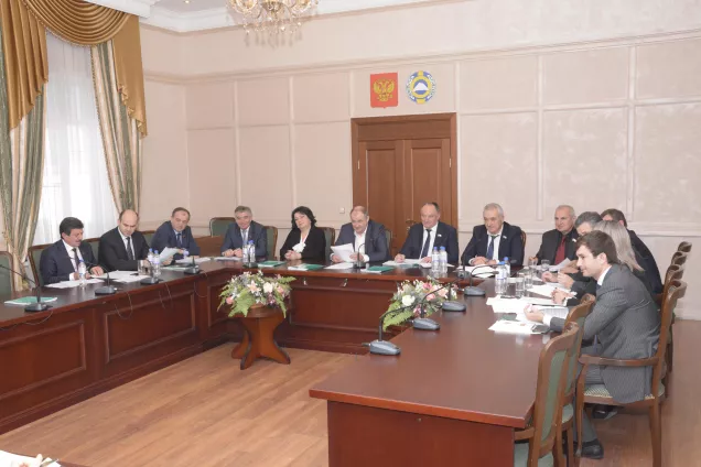 Избран Президиум Народного Собрания (Парламента) Карачаево-Черкесии VI созыва