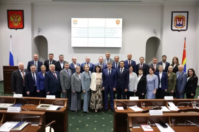 Законодатели Калининграда и Крыма обменялись опытом в области господдержки бизнеса и привлечения инвестиций