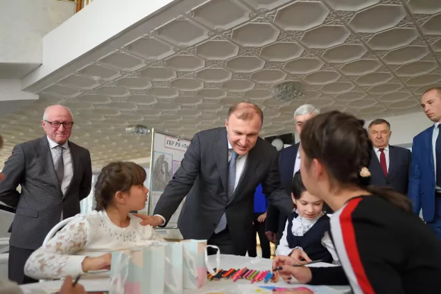 Будущее нации - в руках матерей