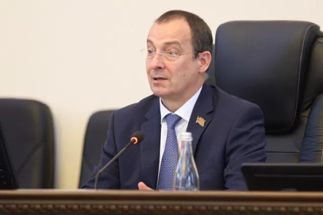 Юрий Бурлачко подвел промежуточные итоги работы кубанского парламента 7 созыва