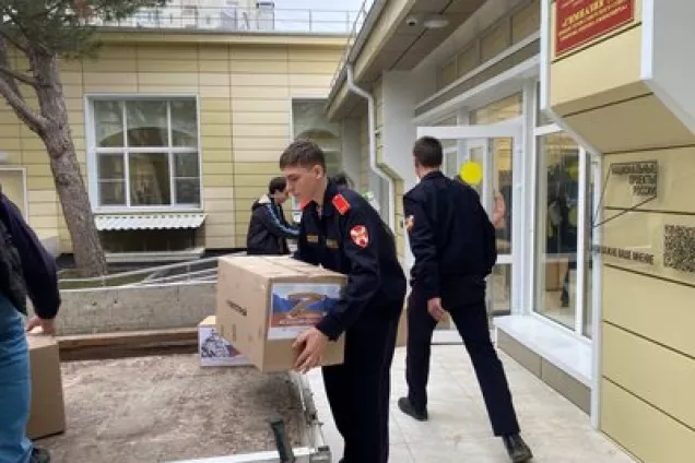 Депутаты Севастополя поддержали инициативу учащихся  городской гимназии №10  по сбору помощи для СВО